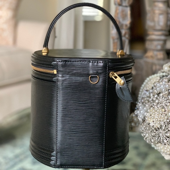 Vintage Authentic Cannes, Louis Vuitton. - Picture 4 of 8